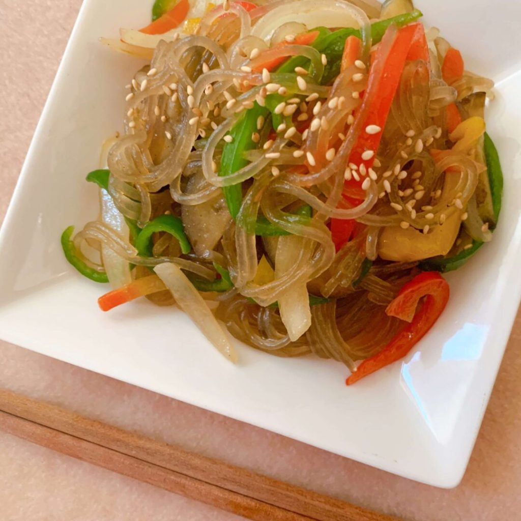 野菜がたくさん入ったチャプチェ