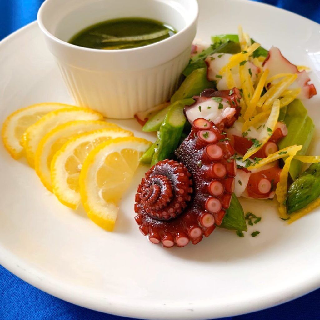 タコとアスパラの炒め物